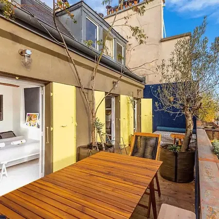 Designer Loft With Large Sunny Terrace 파리