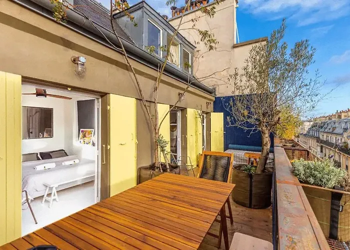 Designer Loft With Large Sunny Terrace 파리